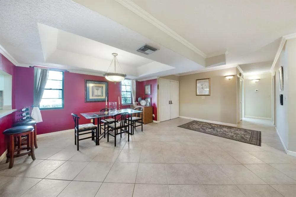 12524 Shoreline Drive #101 Wellington, FL 33414