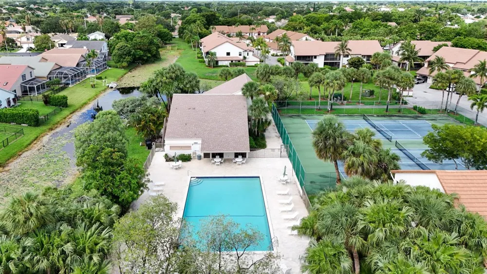 12524 Shoreline Drive #101 Wellington, FL 33414