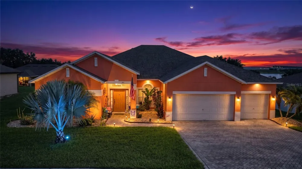 212 BROOKSHIRE DRIVE Lake Wales, FL 33898