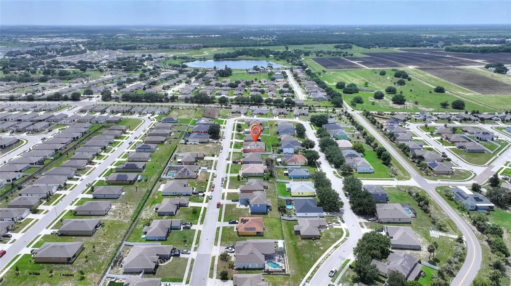 212 BROOKSHIRE DRIVE Lake Wales, FL 33898