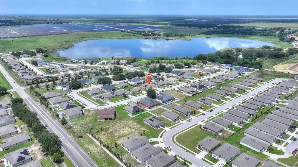 212 BROOKSHIRE DRIVE Lake Wales, FL 33898