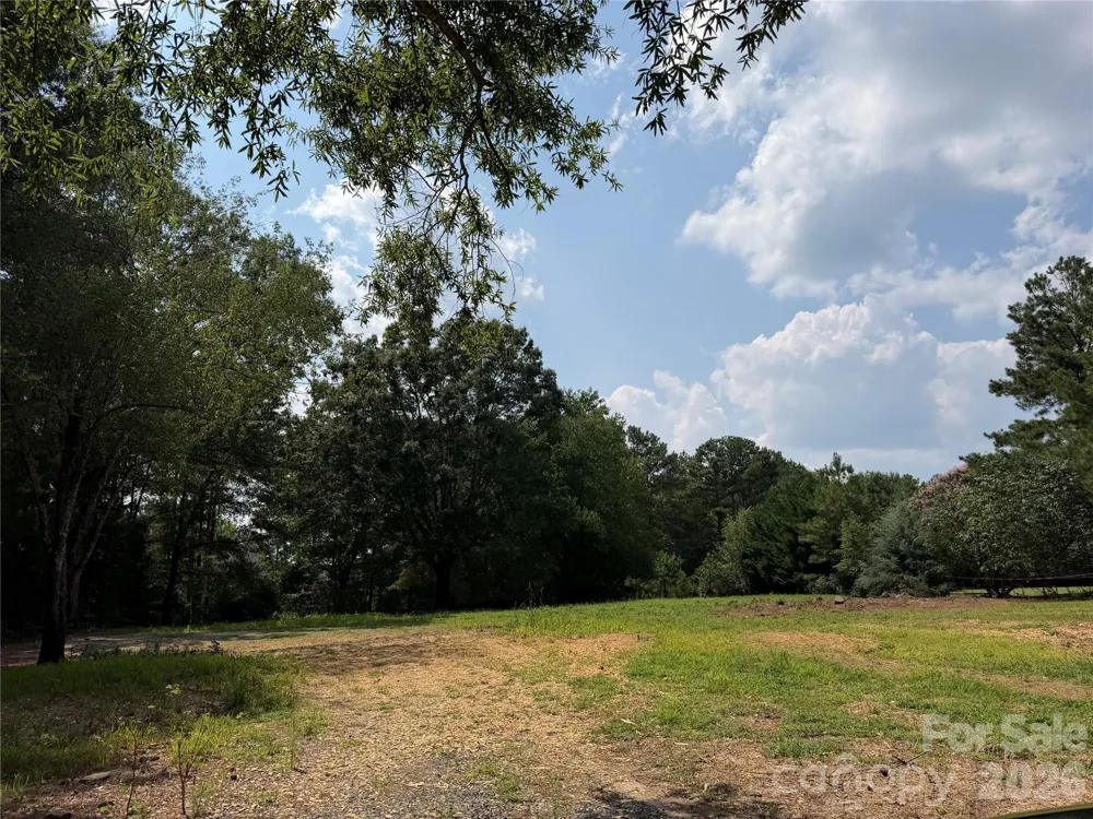 3324 Antioch Church Road Weddington, NC 28104