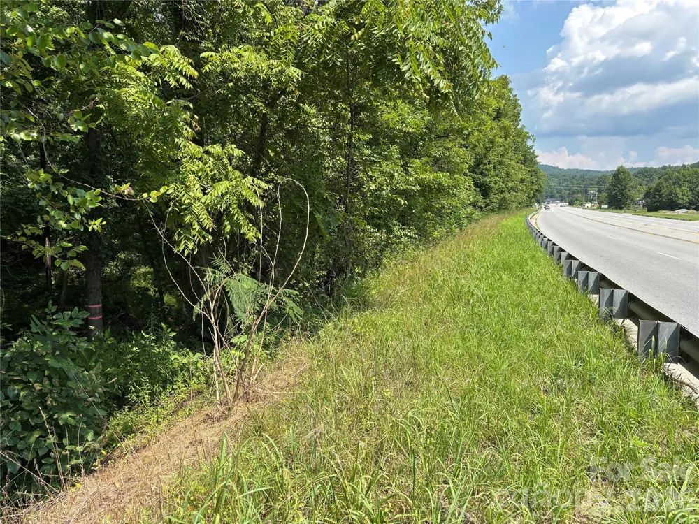 4415 Hwy 221 Highway Marion, NC 28752