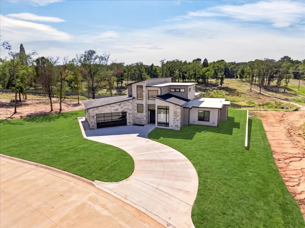 4604 Sapphire Way Caney City, TX 75148