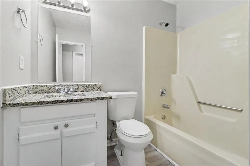 5487 Hall Circle Union City, GA 30291