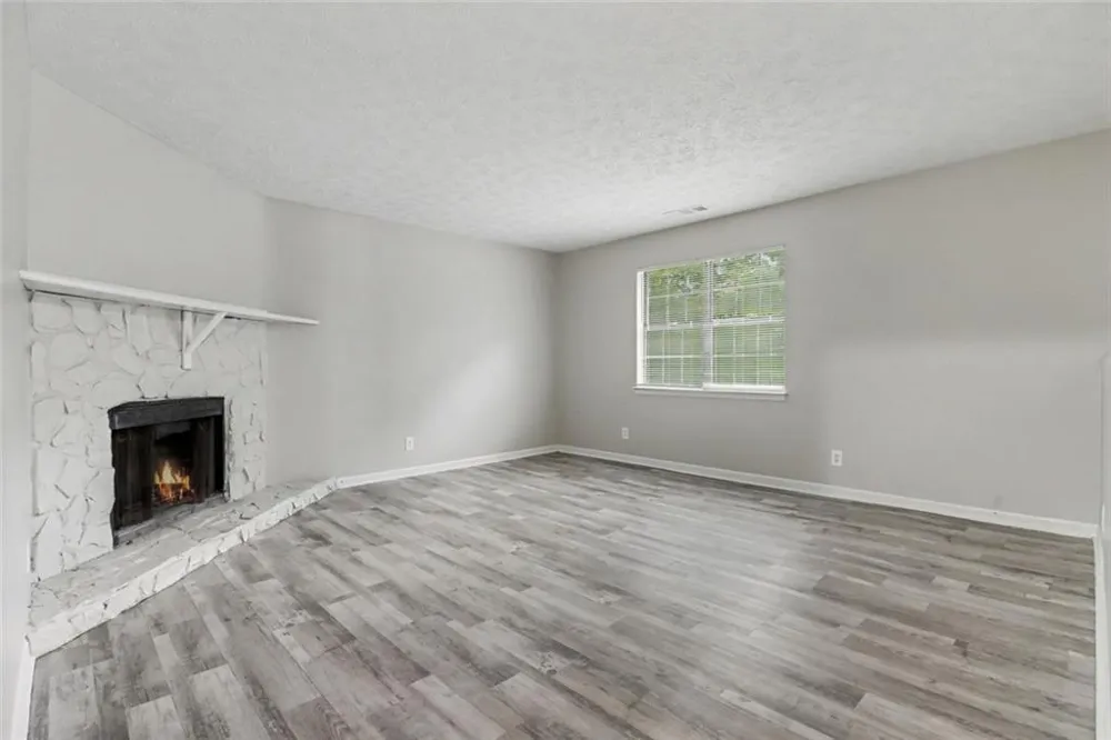 5487 Hall Circle Union City, GA 30291