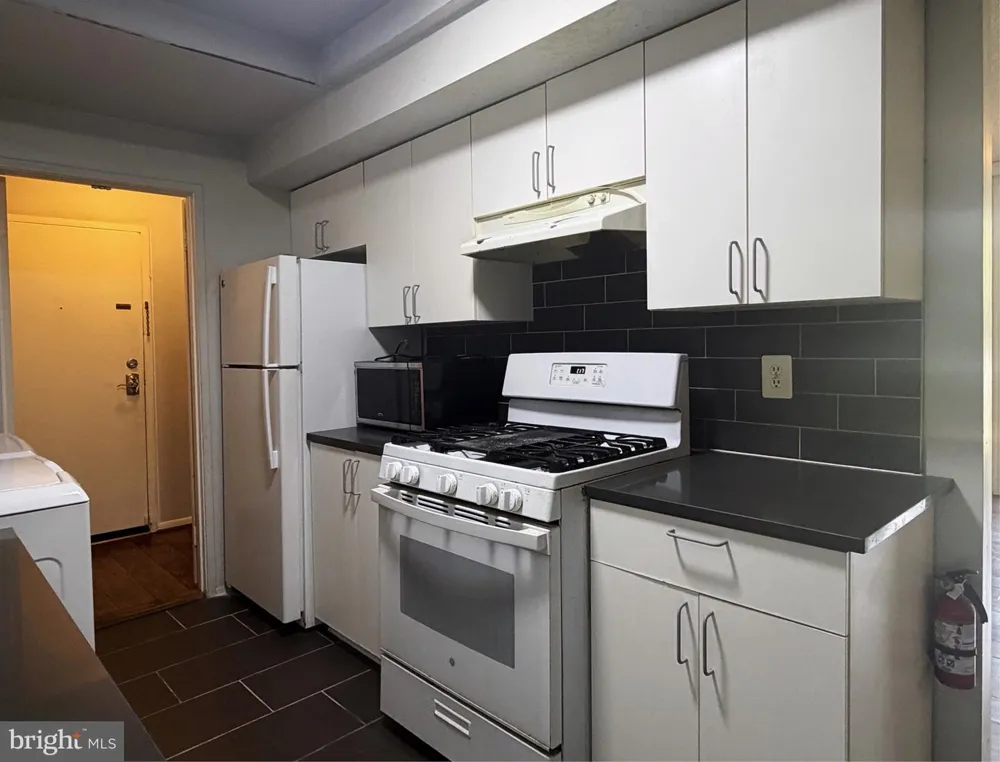 10237 PRINCE PLACE #25-105 Upper Marlboro, MD 20774