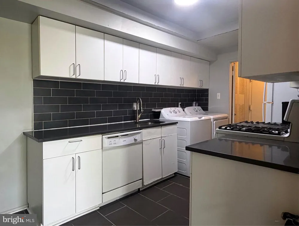 10237 PRINCE PLACE #25-105 Upper Marlboro, MD 20774