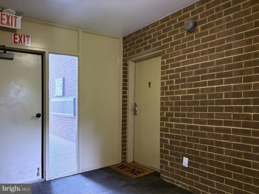 10237 PRINCE PLACE #25-105 Upper Marlboro, MD 20774