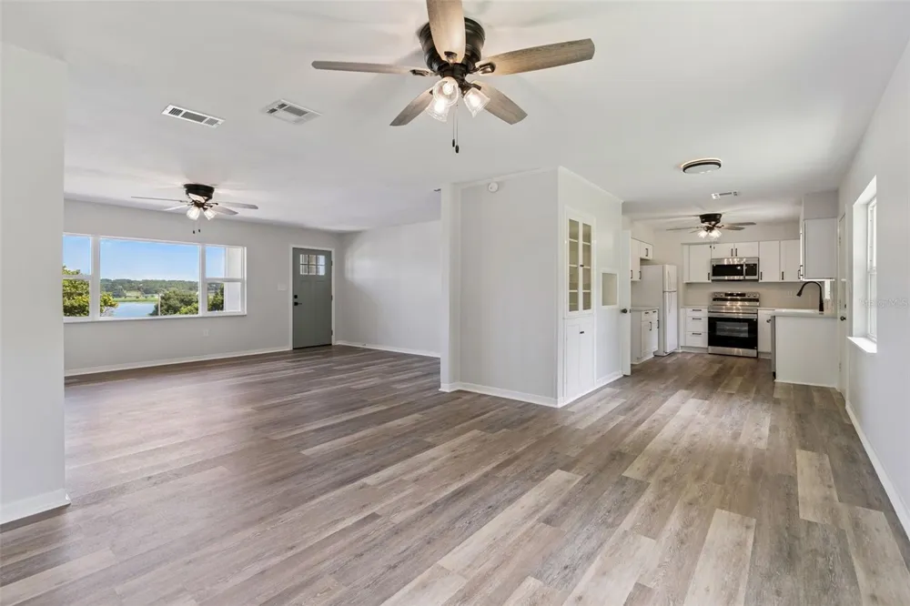 1024 SUNSET DRIVE Lake Wales, FL 33853