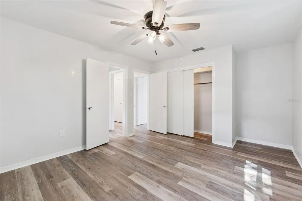 1024 SUNSET DRIVE Lake Wales, FL 33853