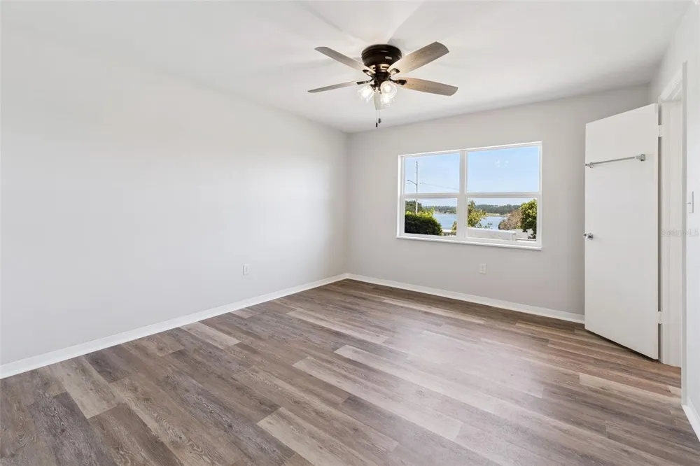 1024 SUNSET DRIVE Lake Wales, FL 33853