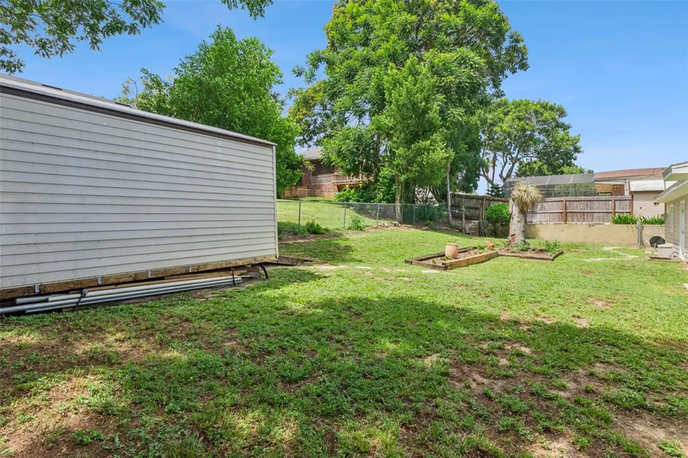 1024 SUNSET DRIVE Lake Wales, FL 33853