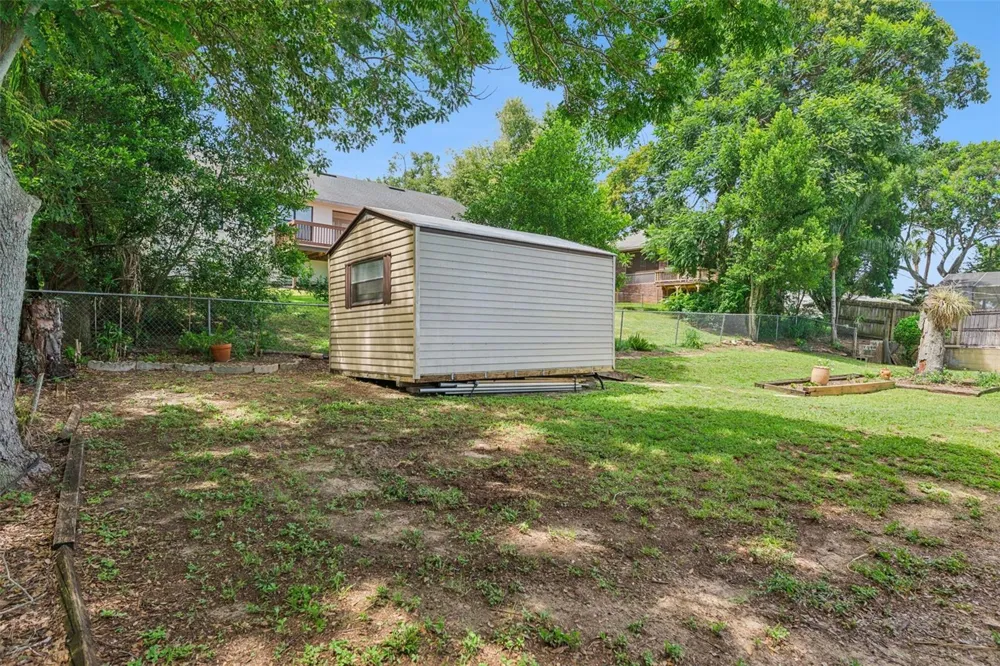 1024 SUNSET DRIVE Lake Wales, FL 33853