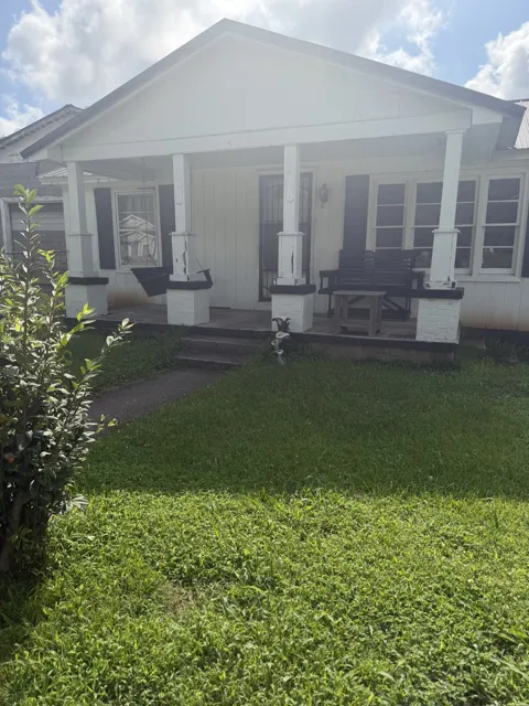 712 Fisher Ave