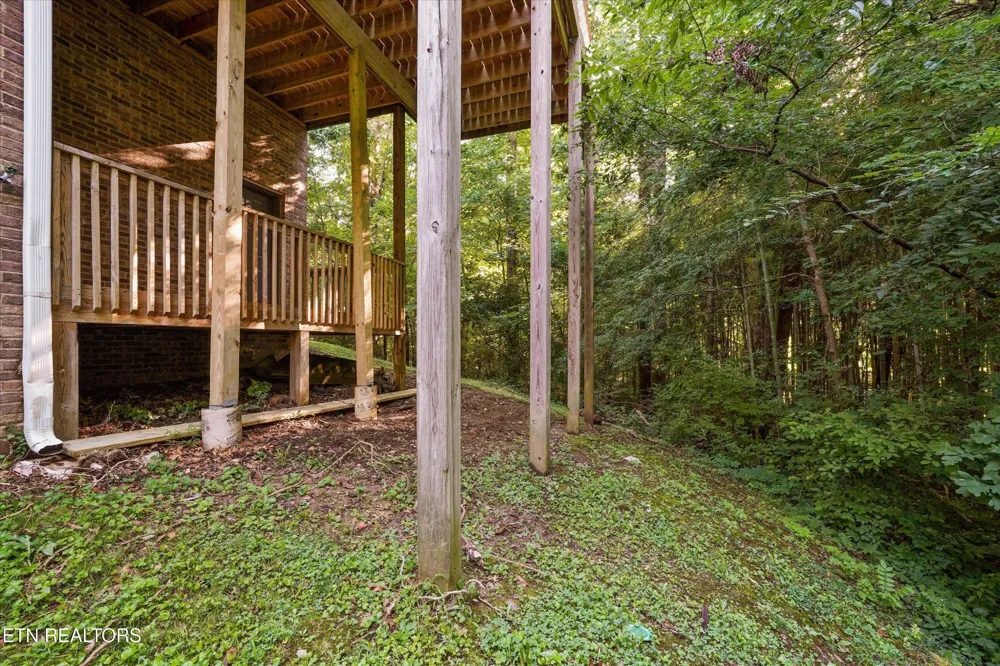 3254 Mountain Spring Way Knoxville, TN 37917