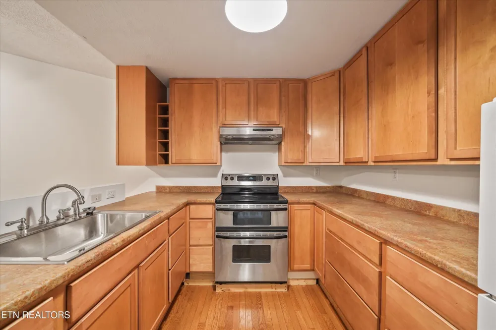 3254 Mountain Spring Way Knoxville, TN 37917
