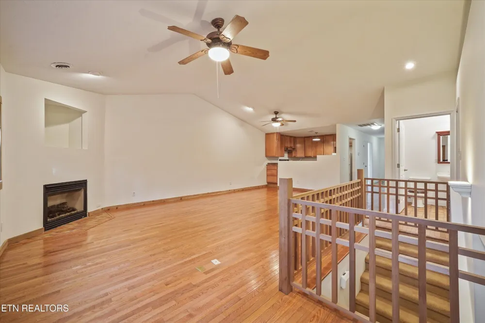 3254 Mountain Spring Way Knoxville, TN 37917