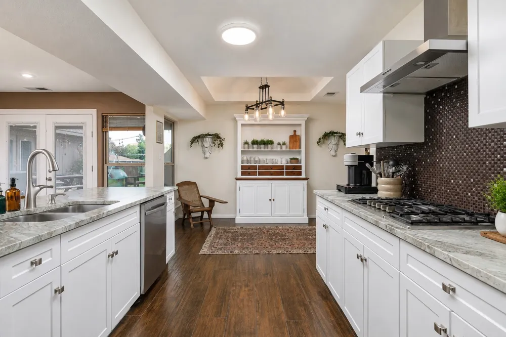 1433 Lincoln Place Carrollton, TX 75006