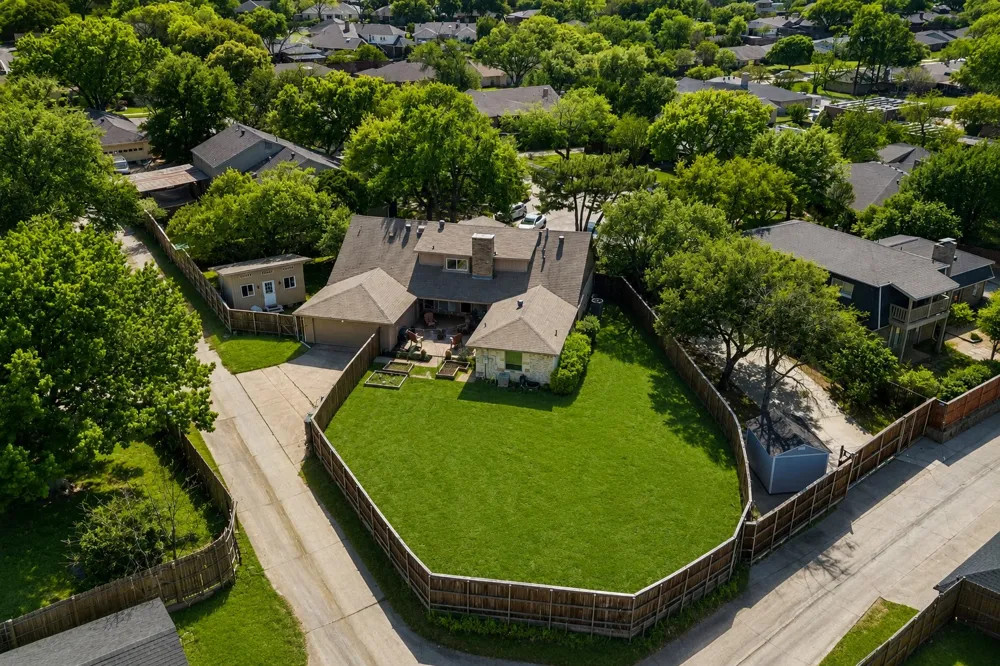 1433 Lincoln Place Carrollton, TX 75006