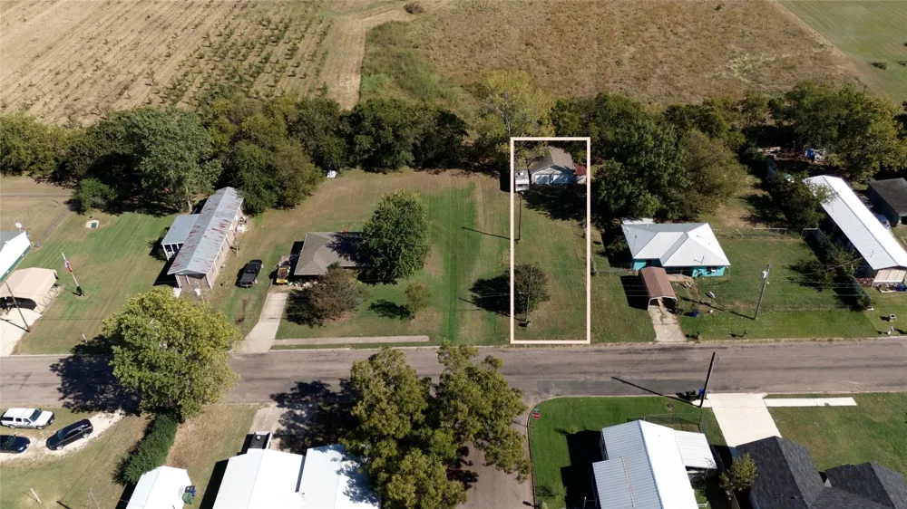 600 Depot Street Whitesboro, TX 76273