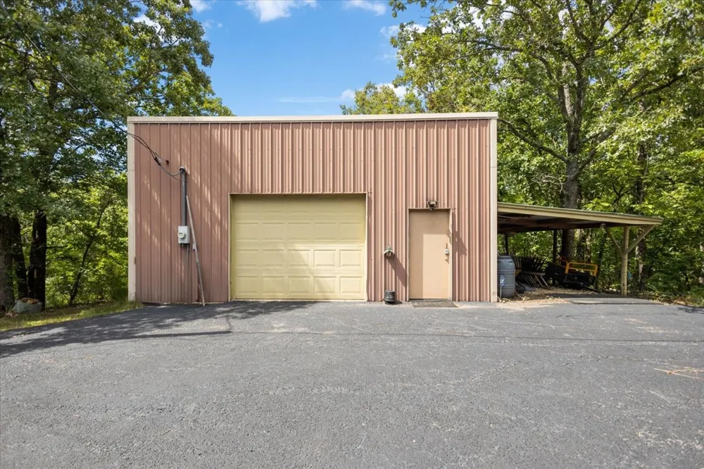 1522 Fm 17 Grand Saline, TX 75140