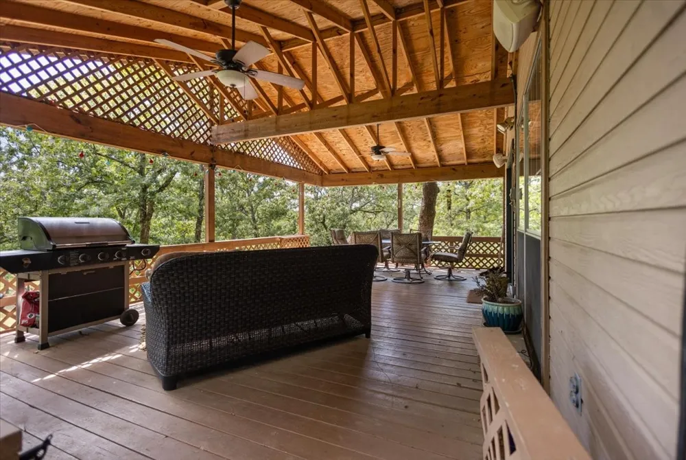 1522 Fm 17 Grand Saline, TX 75140