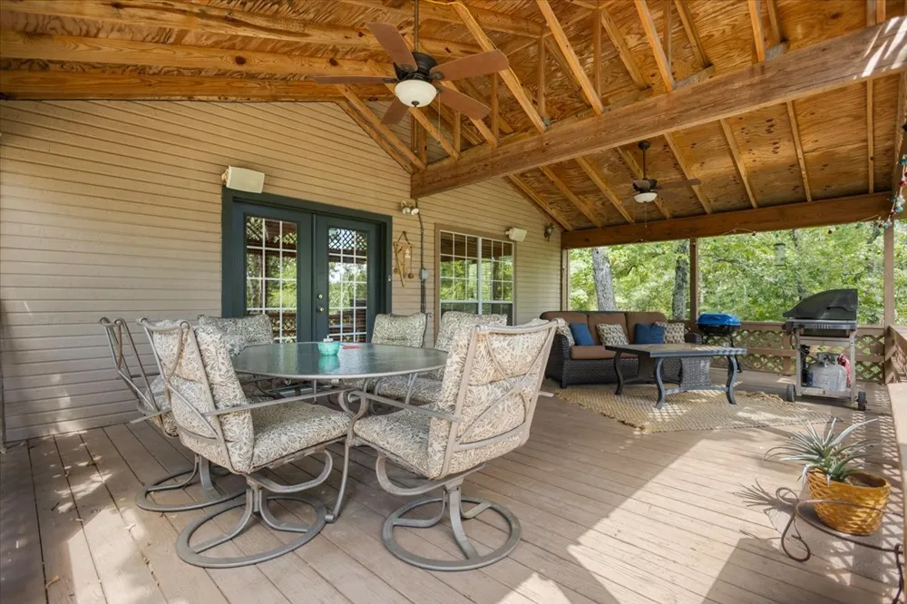 1522 Fm 17 Grand Saline, TX 75140