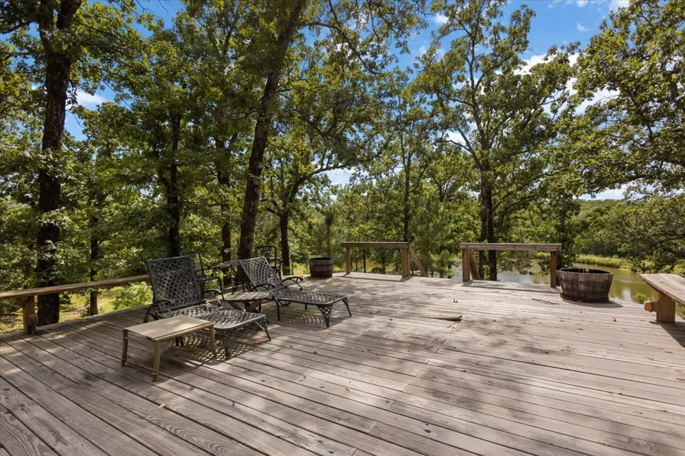 1522 Fm 17 Grand Saline, TX 75140