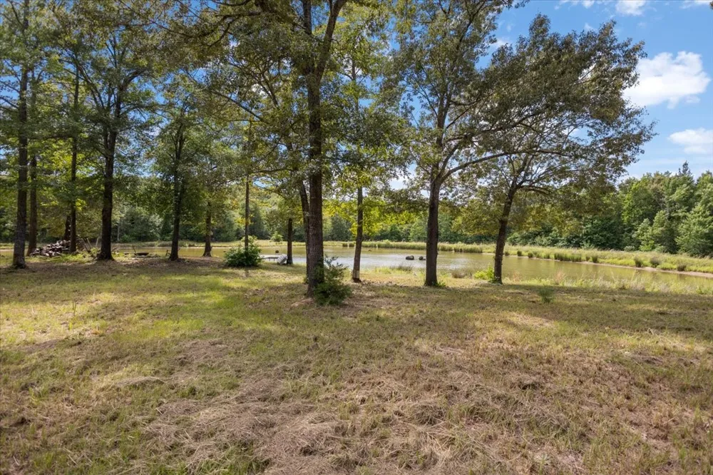 1522 Fm 17 Grand Saline, TX 75140