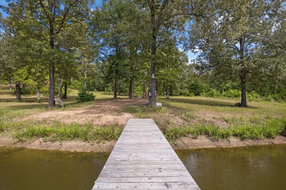 1522 Fm 17 Grand Saline, TX 75140