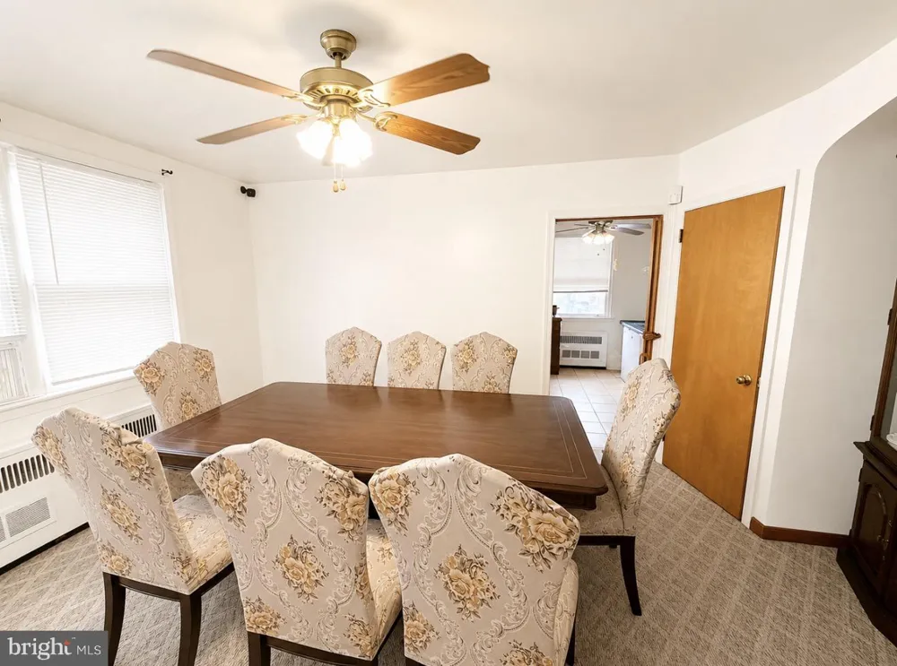 1221 KNORR STREET Philadelphia, PA 19111