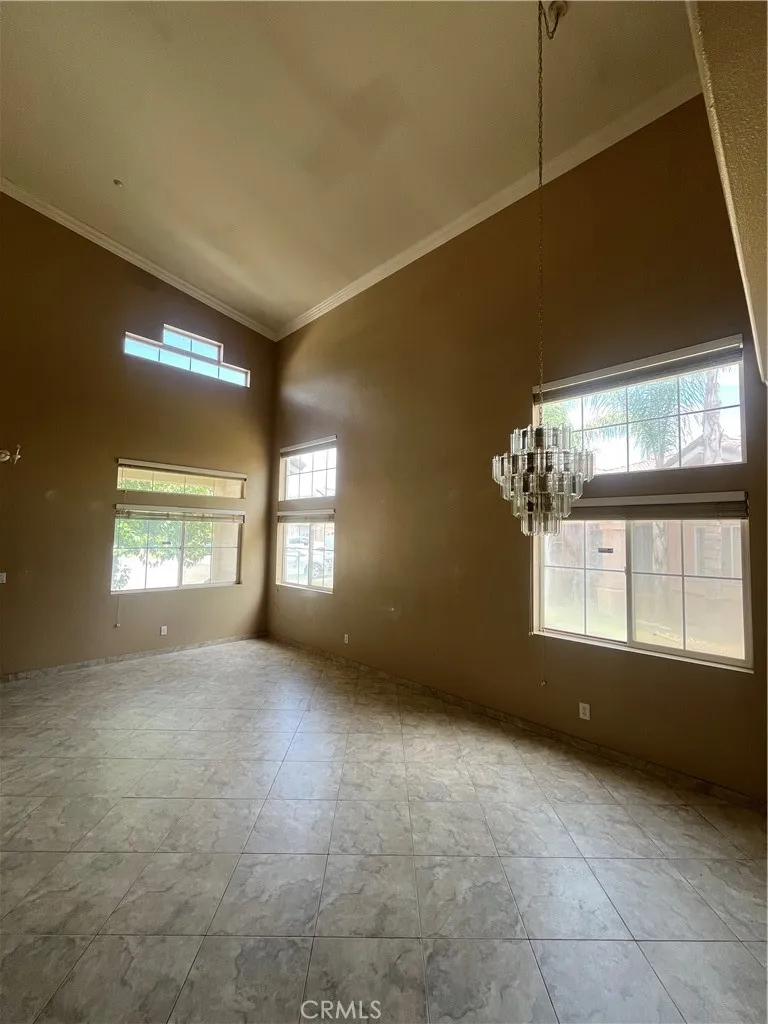 867 Billows Court San Jacinto, CA 92582