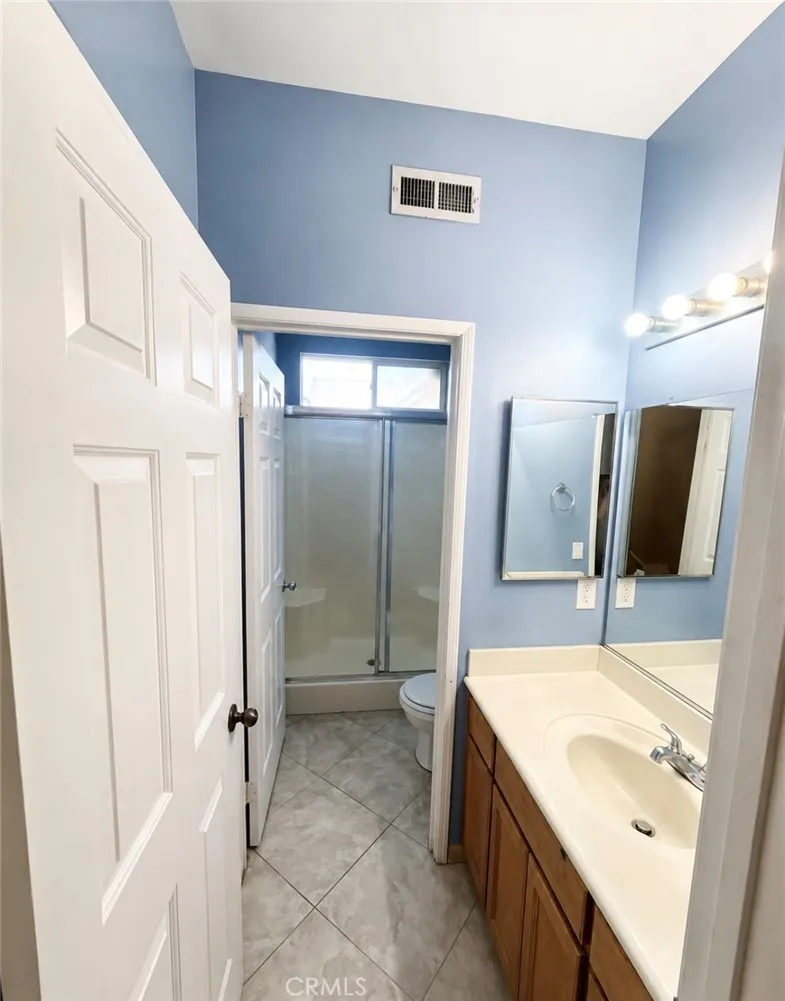 867 Billows Court San Jacinto, CA 92582