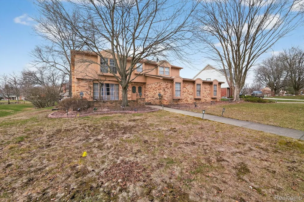 29801 Deer Run Farmington Hills City, MI 48331