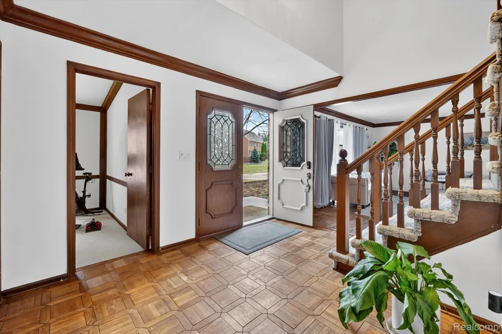 29801 Deer Run Farmington Hills City, MI 48331