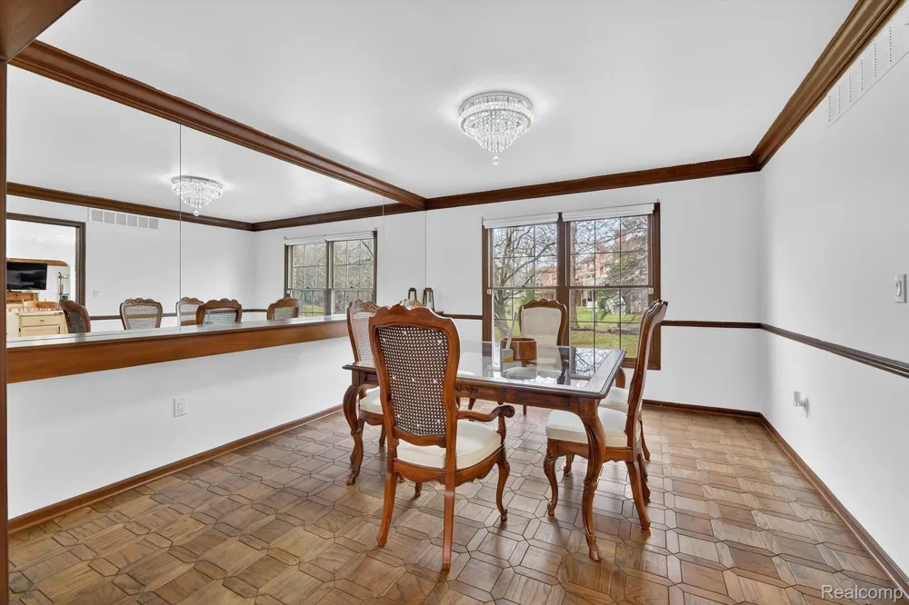 29801 Deer Run Farmington Hills City, MI 48331