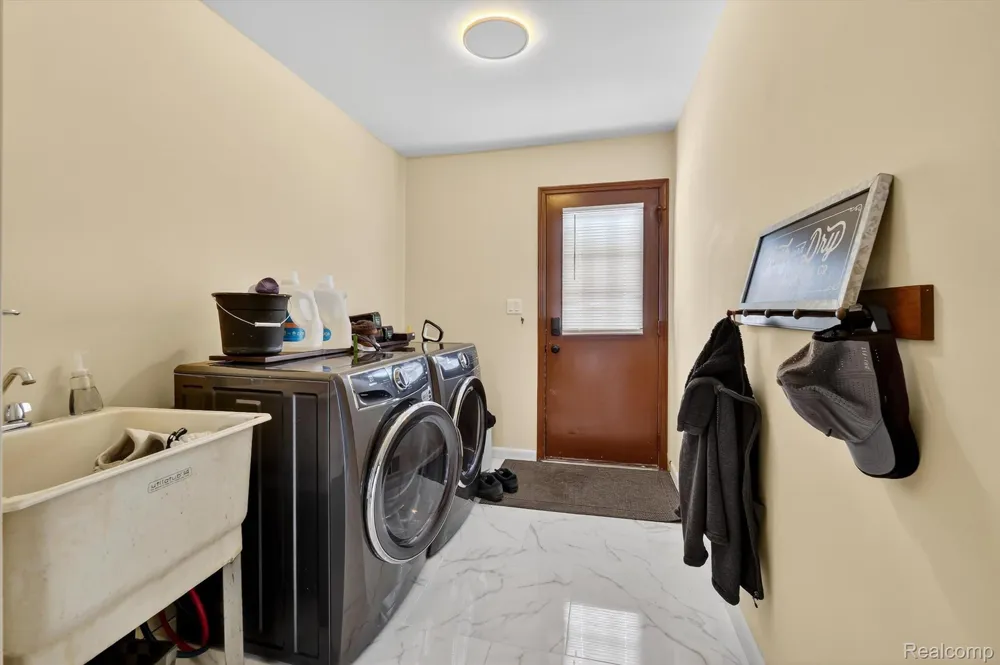 29801 Deer Run Farmington Hills City, MI 48331