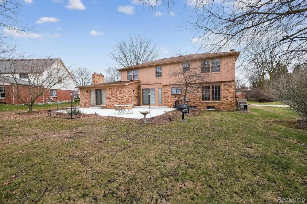 29801 Deer Run Farmington Hills City, MI 48331