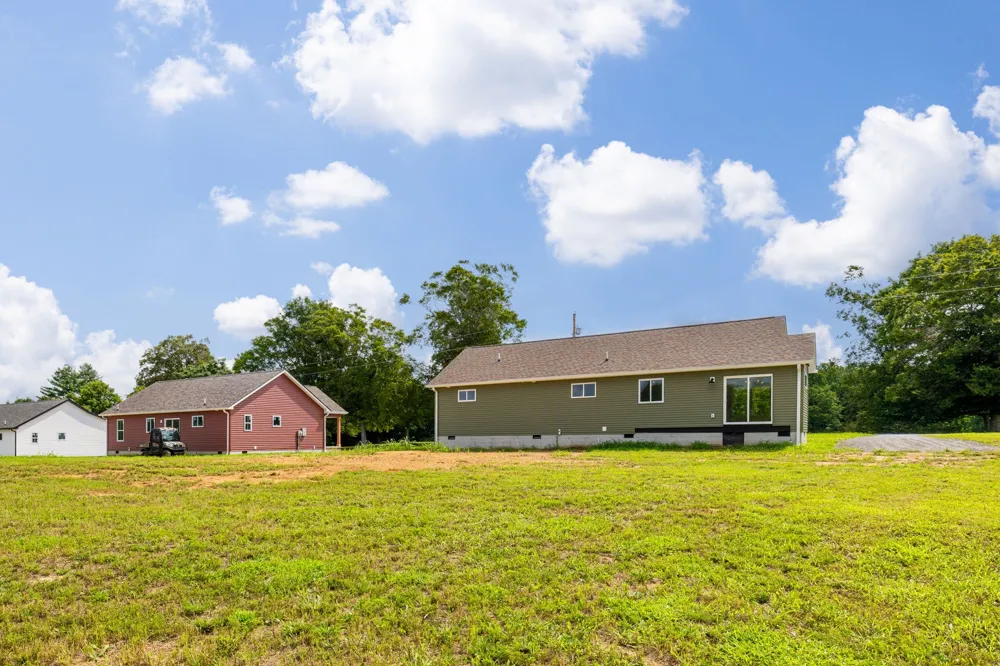 291 Oakmere Ln Lafayette, TN 37083