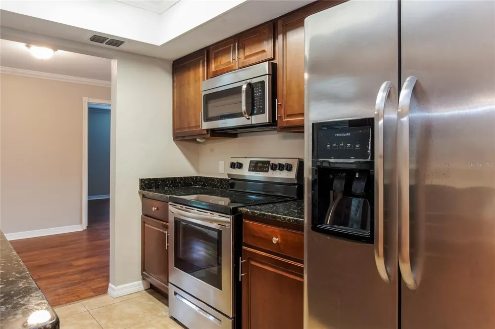 9359 TOBY LANE Orlando, FL 32817