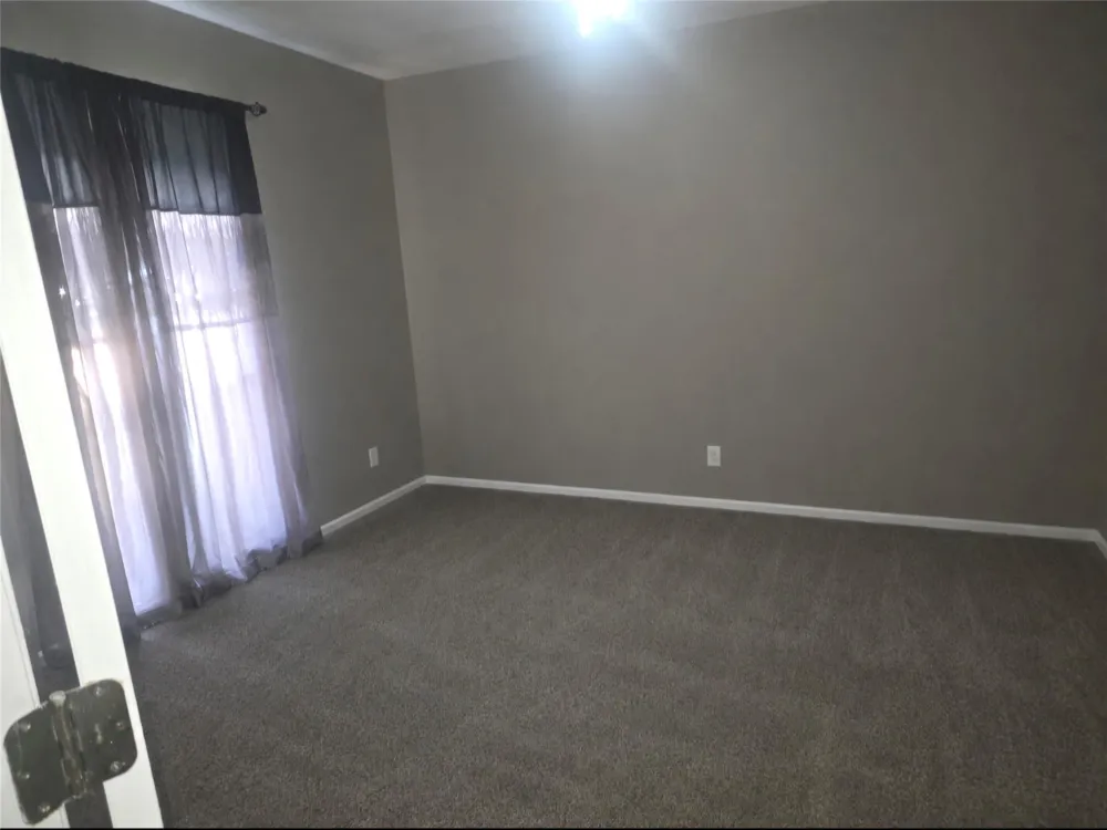 105 S Ringgold Street West Columbia, TX 77486