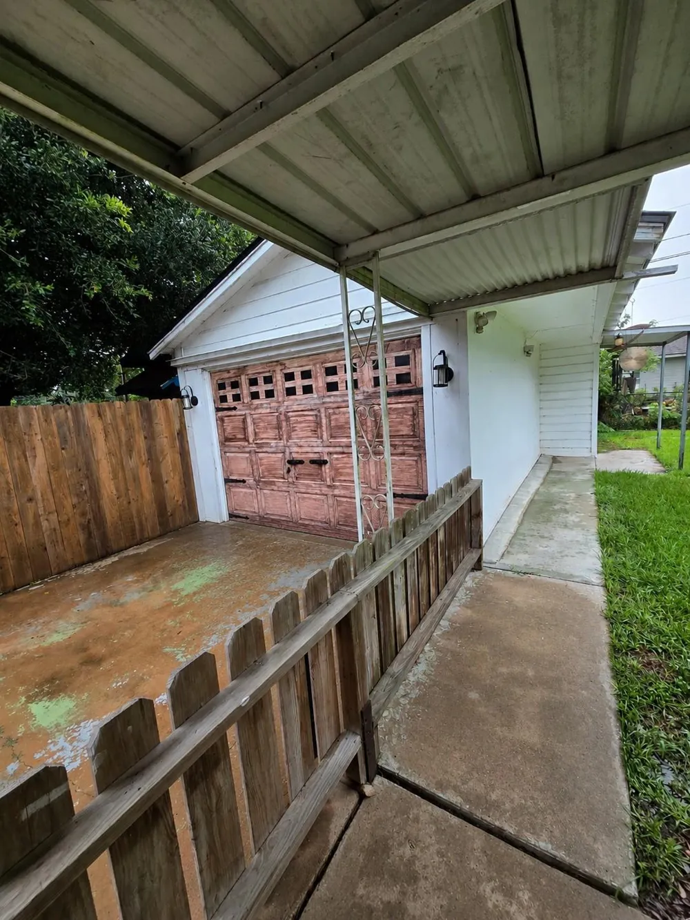 105 S Ringgold Street West Columbia, TX 77486