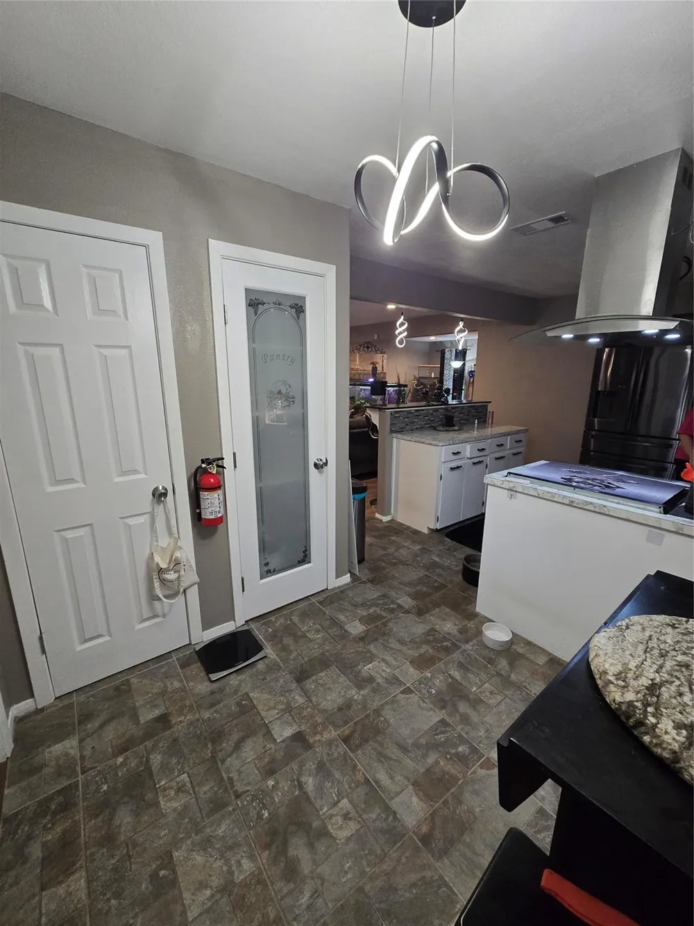 105 S Ringgold Street West Columbia, TX 77486