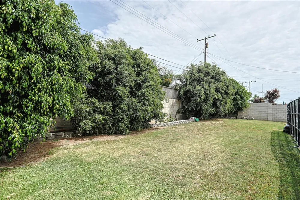 18918 Santa Catherine St Fountain Valley, CA 92708