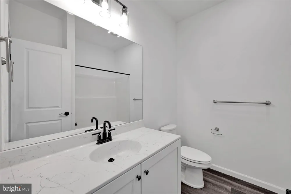 108 HILLARD FIELD Lancaster, PA 17603