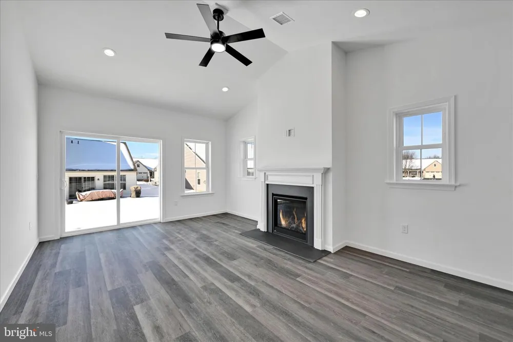 108 HILLARD FIELD Lancaster, PA 17603