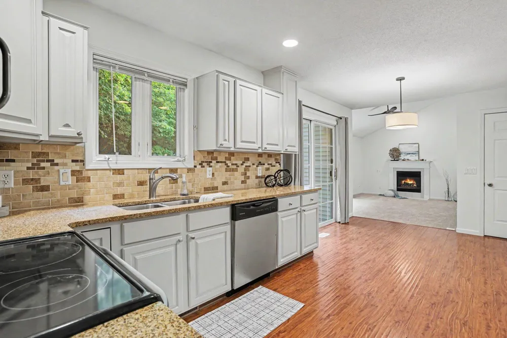 760 Brookridge Drive Norton Shores City, MI 49441