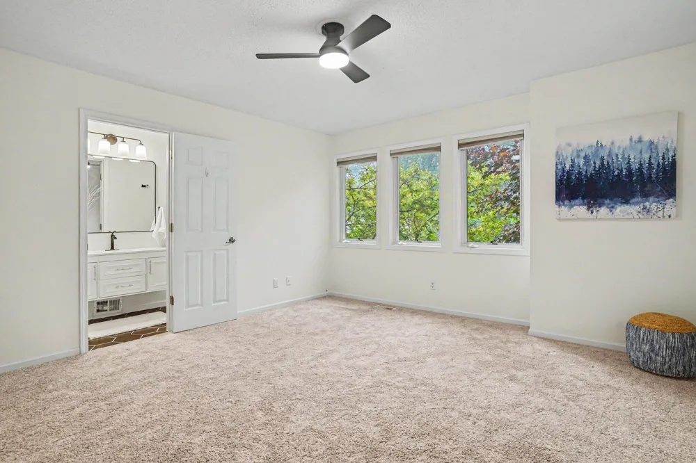760 Brookridge Drive Norton Shores City, MI 49441