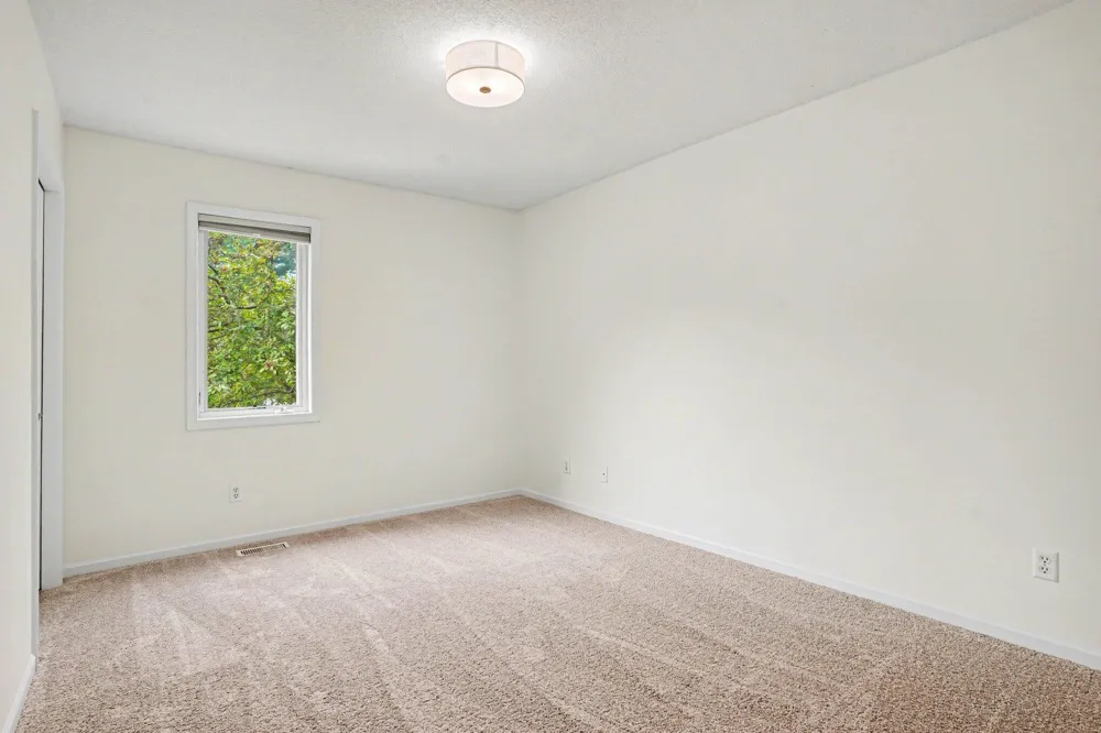 760 Brookridge Drive Norton Shores City, MI 49441